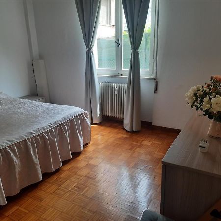Vesna Apartment Ντεζεντσάνο ντελ Γκάρντα Εξωτερικό φωτογραφία