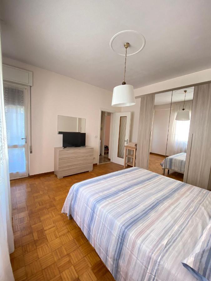 Vesna Apartment Ντεζεντσάνο ντελ Γκάρντα Εξωτερικό φωτογραφία