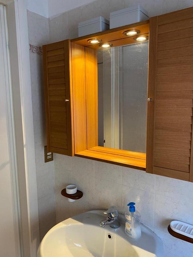 Vesna Apartment Ντεζεντσάνο ντελ Γκάρντα Εξωτερικό φωτογραφία